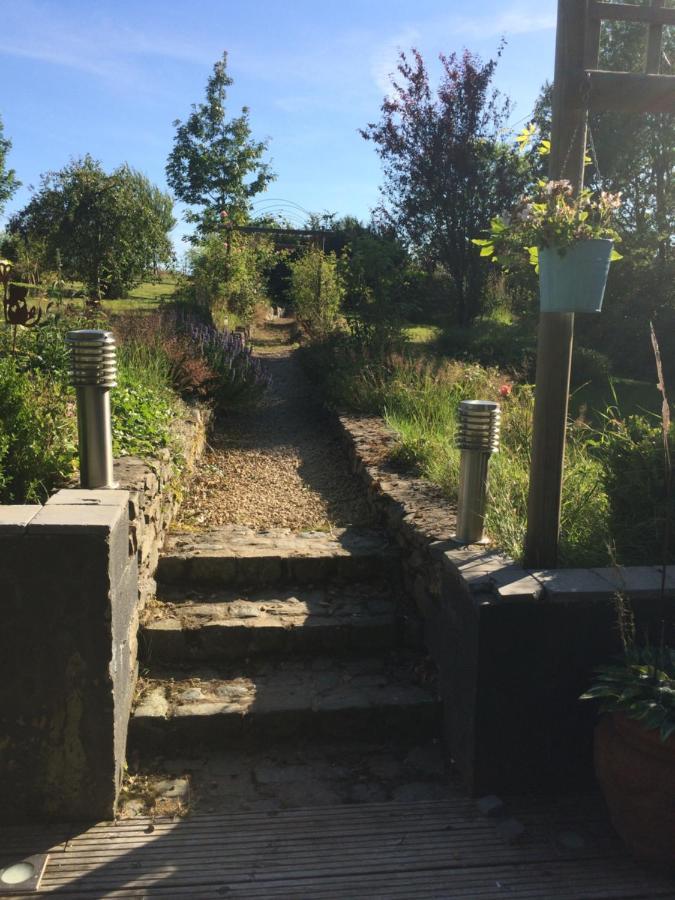 B&B La Ferme Du Doux Libramont-Chevigny Bagian luar foto