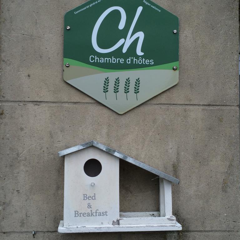 B&B La Ferme Du Doux Libramont-Chevigny Bagian luar foto
